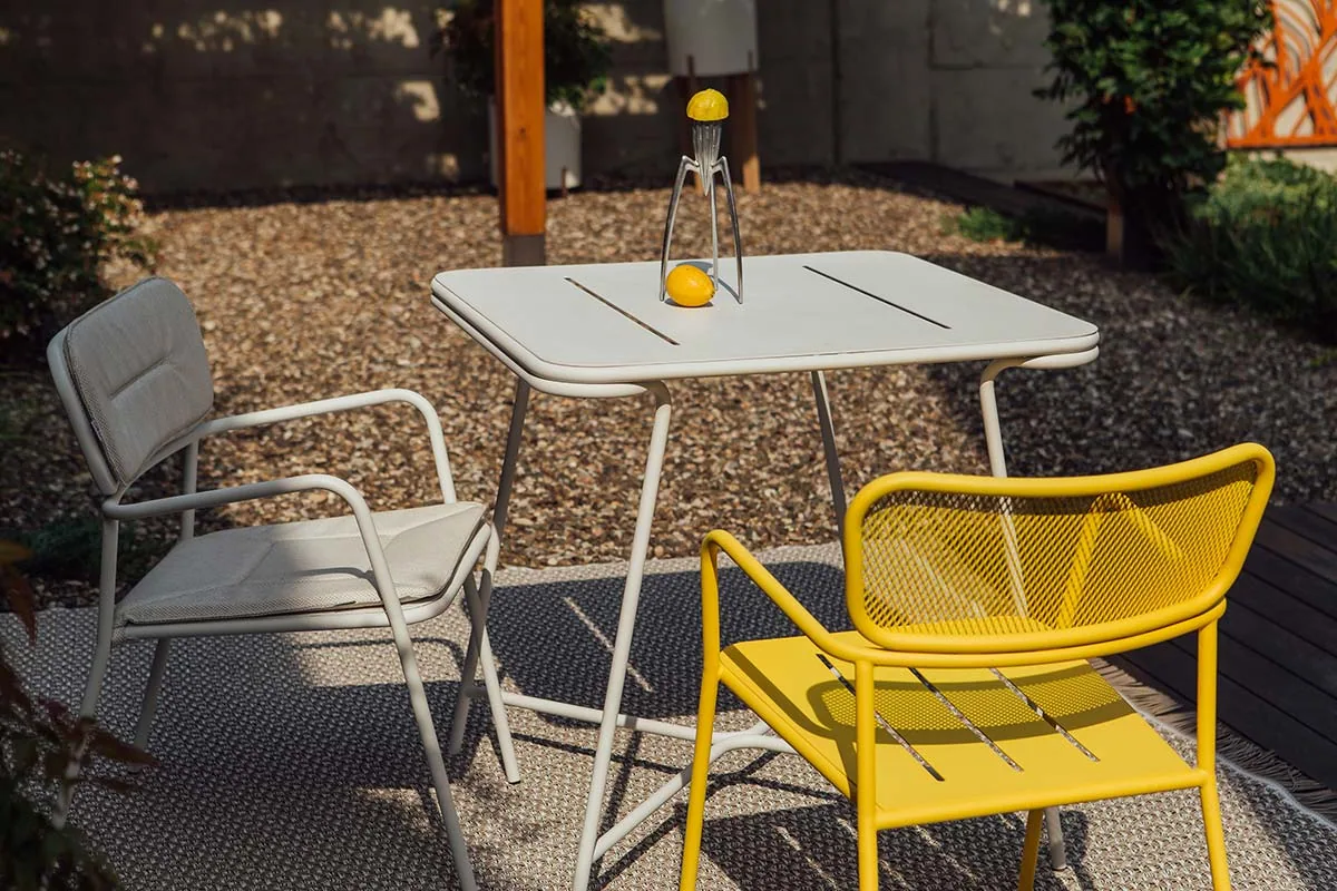 Gartentisch Totem